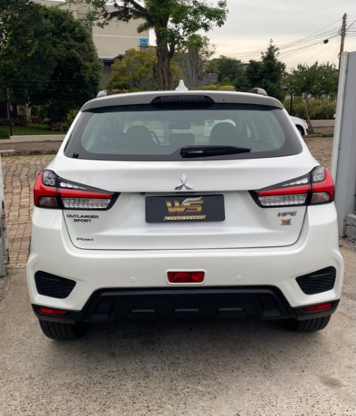 MITSUBISHI OUTLANDER SPORT 2.0 MIVEC FLEX HPE AUTOMÁTICO 2022/2022 WS MULTIMARCAS VENÂNCIO AIRES / Carros no Vale