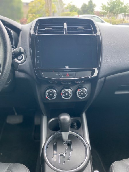 MITSUBISHI OUTLANDER SPORT 2.0 MIVEC FLEX HPE AUTOMÁTICO 2022/2022 WS MULTIMARCAS VENÂNCIO AIRES / Carros no Vale