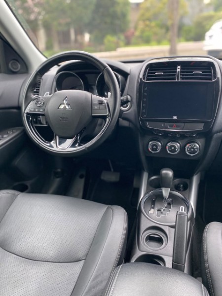 MITSUBISHI OUTLANDER SPORT 2.0 MIVEC FLEX HPE AUTOMÁTICO 2022/2022 WS MULTIMARCAS VENÂNCIO AIRES / Carros no Vale