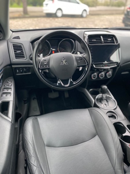 MITSUBISHI OUTLANDER SPORT 2.0 MIVEC FLEX HPE AUTOMÁTICO 2022/2022 WS MULTIMARCAS VENÂNCIO AIRES / Carros no Vale