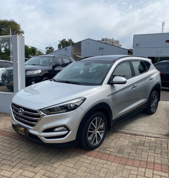 HYUNDAI NEW TUCSON 1.6 TURBO GDI 2017/2018 WS MULTIMARCAS VENÂNCIO AIRES / Carros no Vale