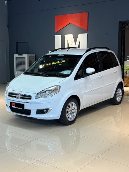 FIAT IDEA 1.8 ADVENTURE 8V 2012/2013 JM AUTOMÓVEIS VENÂNCIO AIRES / Carros no Vale