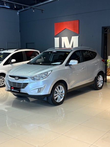 HYUNDAI IX35 2.0 GLS 2014/2015 JM AUTOMÓVEIS VENÂNCIO AIRES / Carros no Vale