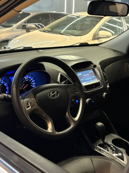 HYUNDAI IX35 2.0 GLS 2014/2015 JM AUTOMÓVEIS VENÂNCIO AIRES / Carros no Vale