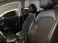 HYUNDAI IX35 2.0 GLS 2014/2015 JM AUTOMÓVEIS VENÂNCIO AIRES / Carros no Vale
