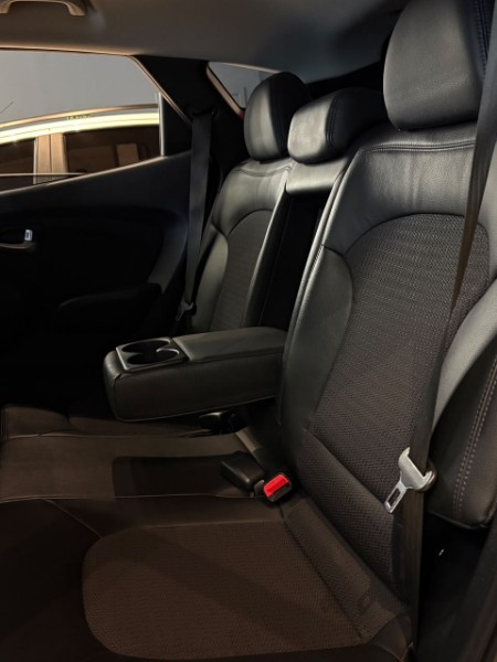 HYUNDAI IX35 2.0 GLS 2014/2015 JM AUTOMÓVEIS VENÂNCIO AIRES / Carros no Vale