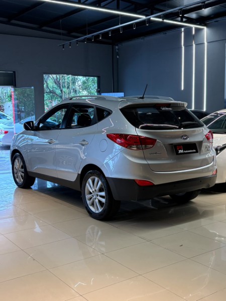 HYUNDAI IX35 2.0 GLS 2014/2015 JM AUTOMÓVEIS VENÂNCIO AIRES / Carros no Vale