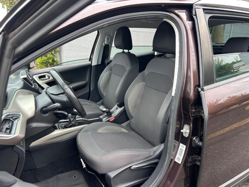 PEUGEOT 2008 ALLURE 1.6 16V MEC. 2017/2017 LS MULTIMARCAS VENÂNCIO AIRES / Carros no Vale