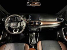 FIAT CRONOS 1.3 PRECISION 8V GASOLINA 2023/2023 DUARTE VEÍCULOS PORTO ALEGRE / Carros no Vale
