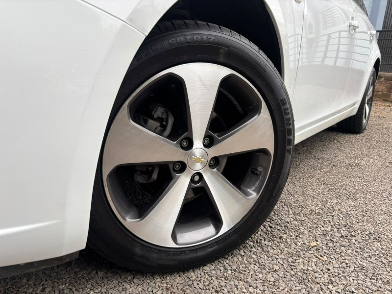 CHEVROLET CRUZE LT /2014 RT 811 VEÍCULOS ARROIO DO MEIO / Carros no Vale