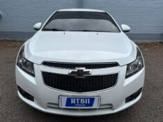 CHEVROLET CRUZE LT /2014 RT 811 VEÍCULOS ARROIO DO MEIO / Carros no Vale