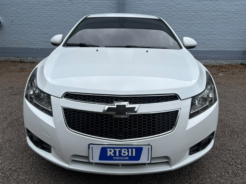 CHEVROLET CRUZE LT /2014 RT 811 VEÍCULOS ARROIO DO MEIO / Carros no Vale