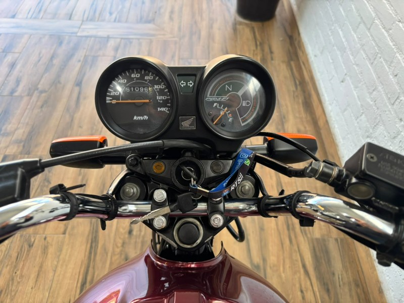 HONDA MOTOS CG 150 FAN ESDI /2012 RT 811 VEÍCULOS ARROIO DO MEIO / Carros no Vale
