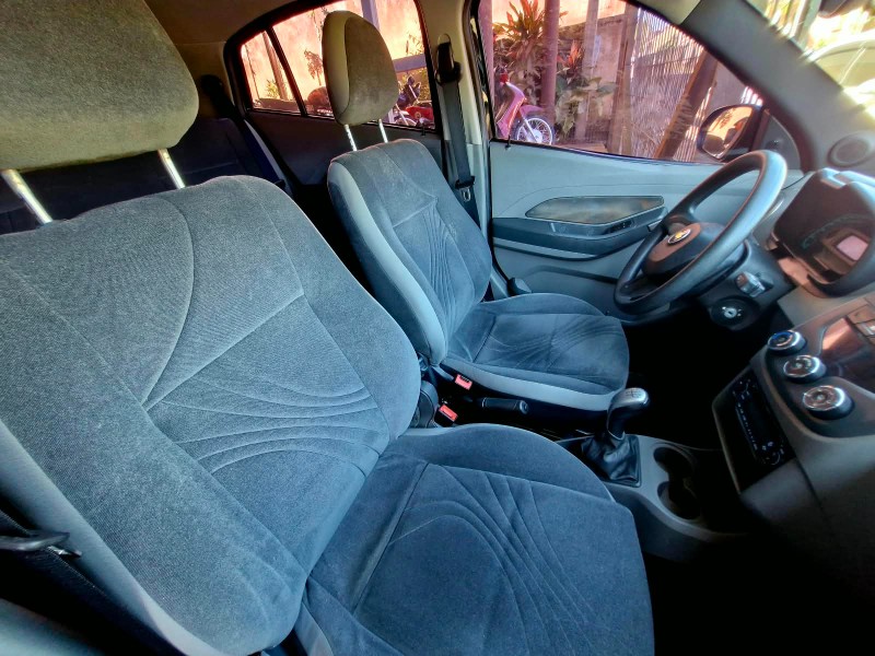CHEVROLET AGILE 1.4 LTZ /2010 CRUZEIRO MULTIMARCAS CRUZEIRO DO SUL / Carros no Vale