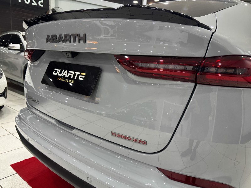 FIAT FASTBACK 1.3 ABARTH 270 TURBO 2024/2025 DUARTE VEÍCULOS PORTO ALEGRE / Carros no Vale FIAT FASTBACK 1.3 ABARTH 270 TURBO 2024/2025 DUARTE VEÍCULOS PORTO ALEGRE / Carros no Vale