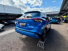 NISSAN KICKS EXCLUSIVE 1.6 CVT /2022 AR MULTIMARCAS VENÂNCIO AIRES / Carros no Vale