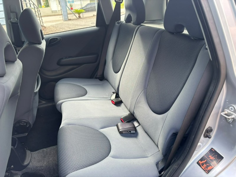 HONDA FIT LX /2008 RT 811 VEÍCULOS ARROIO DO MEIO / Carros no Vale HONDA FIT LX /2008 RT 811 VEÍCULOS ARROIO DO MEIO / Carros no Vale