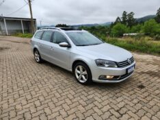 VOLKSWAGEN PASSAT VARIANT 2.0 TSI 16V 2013/2014 TS VEÍCULOS ANTA GORDA / Carros no Vale