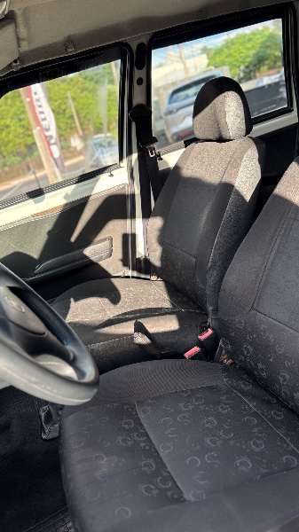 FIAT UNO MILLE 1.0 FIRE/ F.FLEX/ ECONOMY 4P 2011/2011 NEURI VEÍCULOS LAJEADO / Carros no Vale