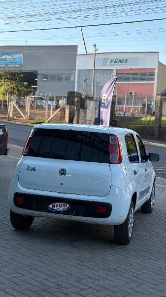 FIAT UNO 1.0 8V VIVACE 2013 2013/2013 NEURI VEÍCULOS LAJEADO / Carros no Vale