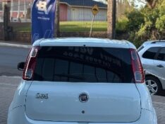 FIAT UNO 1.0 8V VIVACE 2013 2013/2013 NEURI VEÍCULOS LAJEADO / Carros no Vale