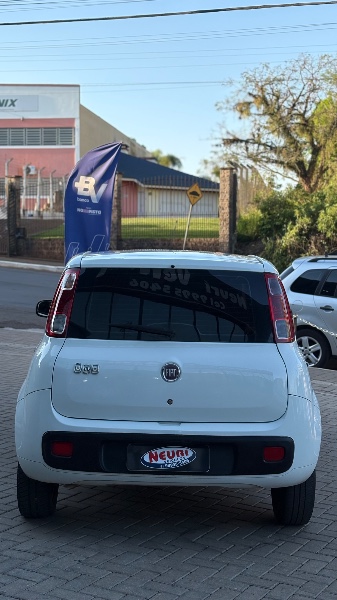 FIAT UNO 1.0 8V VIVACE 2013 2013/2013 NEURI VEÍCULOS LAJEADO / Carros no Vale