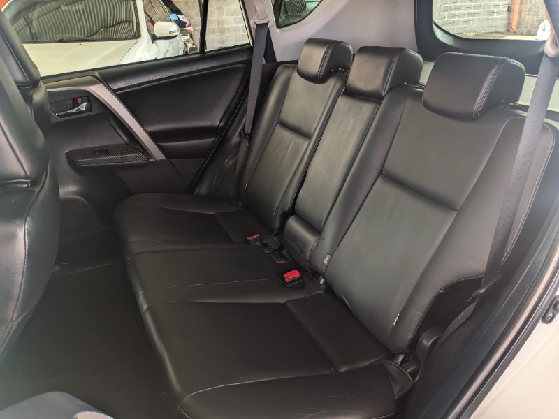 TOYOTA RAV4 2.5 4X4 16V GASOLINA 4P AUTOMÁTICO 2012/2013 RICARDO VEÍCULOS TEUTÔNIA / Carros no Vale