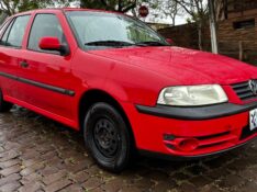 VOLKSWAGEN GOL 1.0 16V PLUS 2004/2005 COMPLETO VEÍCULOS GUAPORÉ / Carros no Vale