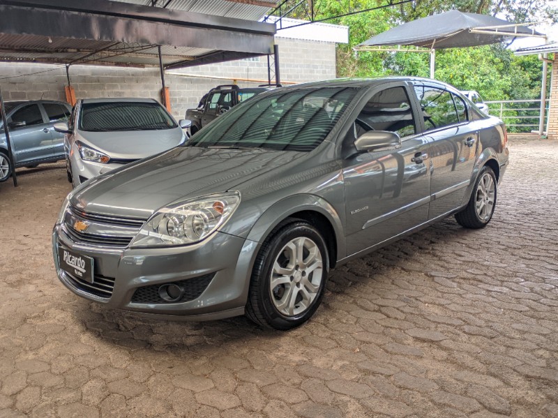 CHEVROLET VECTRA 2.0 ELEGANCE 8V 2010/2011 RICARDO VEÍCULOS TEUTÔNIA / Carros no Vale