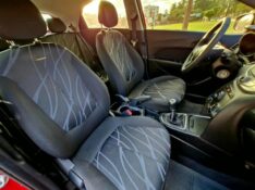 HYUNDAI HB20 1.0 COMFORT 2014/2015 CRUZEIRO MULTIMARCAS CRUZEIRO DO SUL / Carros no Vale