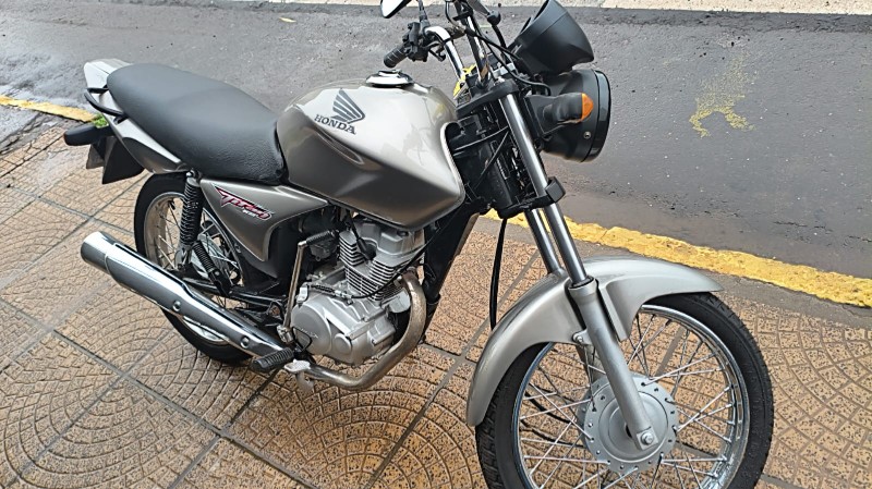 HONDA MOTOS CG 150 TITAN KS 2008/2008 ADRIANO VEÍCULOS CRUZEIRO DO SUL / Carros no Vale HONDA MOTOS CG 150 TITAN KS 2008/2008 ADRIANO VEÍCULOS CRUZEIRO DO SUL / Carros no Vale