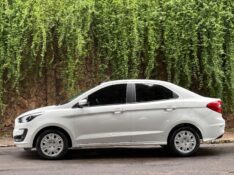 FORD KA SEDAN SE PLUS 1.0 2019/2020 ESTAÇÃO DO CARRO ESTRELA / Carros no Vale
