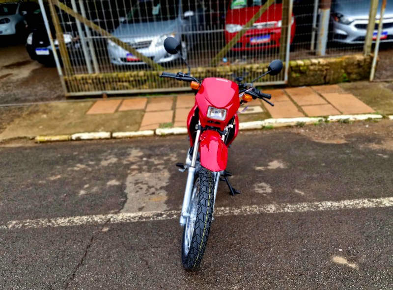 HONDA MOTOS NXR 125 BROS ES 2004/2004 CRUZEIRO MULTIMARCAS CRUZEIRO DO SUL / Carros no Vale HONDA MOTOS NXR 125 BROS ES 2004/2004 CRUZEIRO MULTIMARCAS CRUZEIRO DO SUL / Carros no Vale