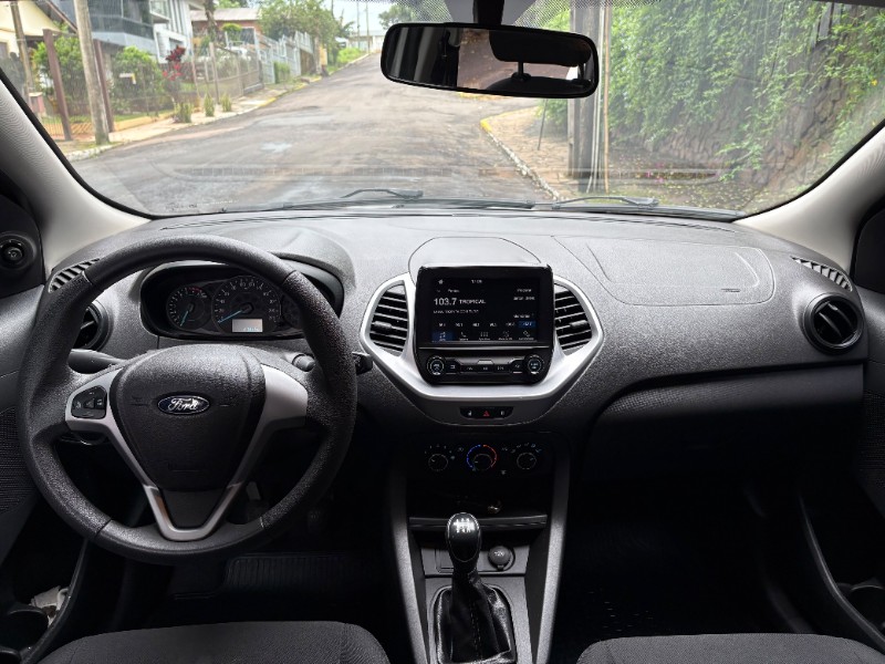 FORD KA SEDAN SE PLUS 1.0 2019/2020 ESTAÇÃO DO CARRO ESTRELA / Carros no Vale