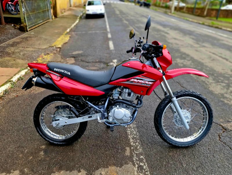 HONDA MOTOS NXR 125 BROS ES 2004/2004 CRUZEIRO MULTIMARCAS CRUZEIRO DO SUL / Carros no Vale HONDA MOTOS NXR 125 BROS ES 2004/2004 CRUZEIRO MULTIMARCAS CRUZEIRO DO SUL / Carros no Vale
