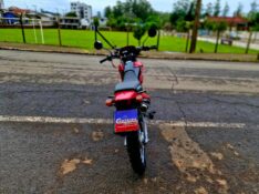 HONDA MOTOS NXR 125 BROS ES 2004/2004 CRUZEIRO MULTIMARCAS CRUZEIRO DO SUL / Carros no Vale