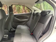 FORD KA SEDAN SE PLUS 1.0 2019/2020 ESTAÇÃO DO CARRO ESTRELA / Carros no Vale