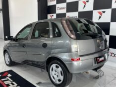 CHEVROLET CORSA HATCH MAXX 1.4 COMPLETO 2011/2011 TIAGO AUTOMÓVEIS VENÂNCIO AIRES / Carros no Vale