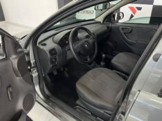 CHEVROLET CORSA HATCH MAXX 1.4 COMPLETO 2011/2011 TIAGO AUTOMÓVEIS VENÂNCIO AIRES / Carros no Vale