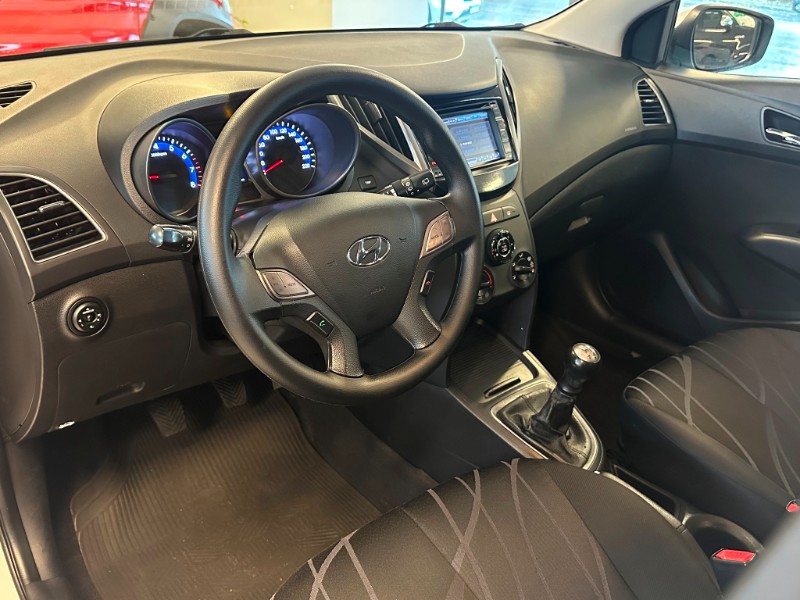 HYUNDAI HB20 COMFORT STYLE 1.0 2014/2014 SÉTIMA VEÍCULOS GUAPORÉ / Carros no Vale