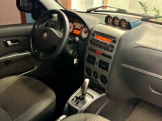 FIAT STRADA ADVENTURE 1.8 CD 2011/2012 SÉTIMA VEÍCULOS GUAPORÉ / Carros no Vale