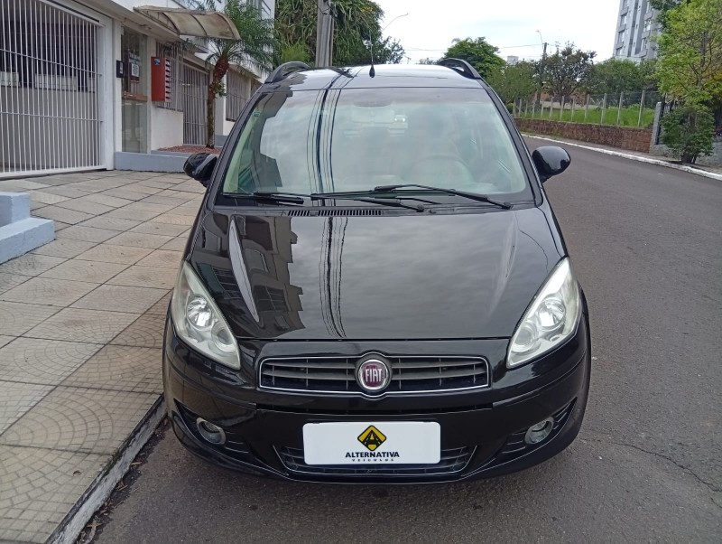 FIAT IDEA ATRACTIVE 1.4 2011/2012 ALTERNATIVA VEÍCULOS LAJEADO / Carros no Vale