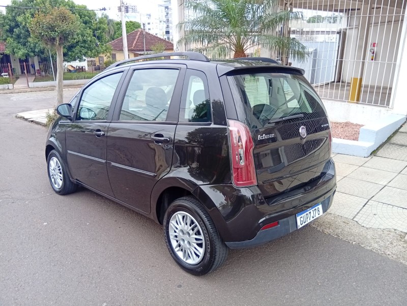 FIAT IDEA ATRACTIVE 1.4 2011/2012 ALTERNATIVA VEÍCULOS LAJEADO / Carros no Vale