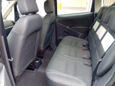 FIAT IDEA ATRACTIVE 1.4 2011/2012 ALTERNATIVA VEÍCULOS LAJEADO / Carros no Vale