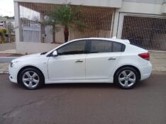 CHEVROLET CRUZE LTZ HB 2013/2014 ALTERNATIVA VEÍCULOS LAJEADO / Carros no Vale