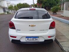 CHEVROLET CRUZE LTZ HB 2013/2014 ALTERNATIVA VEÍCULOS LAJEADO / Carros no Vale