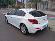 CHEVROLET CRUZE LTZ HB 2013/2014 ALTERNATIVA VEÍCULOS LAJEADO / Carros no Vale
