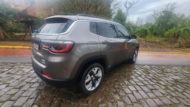 JEEP COMPASS 2.0 16V LONGITUDE 2019/2020 FERNANDO AUTOMÓVEIS | REVENDA DE CARROS ARROIO DO MEIO ARROIO DO MEIO / Carros no Vale JEEP COMPASS 2.0 16V LONGITUDE 2019/2020 FERNANDO AUTOMÓVEIS | REVENDA DE CARROS ARROIO DO MEIO ARROIO DO MEIO / Carros no Vale