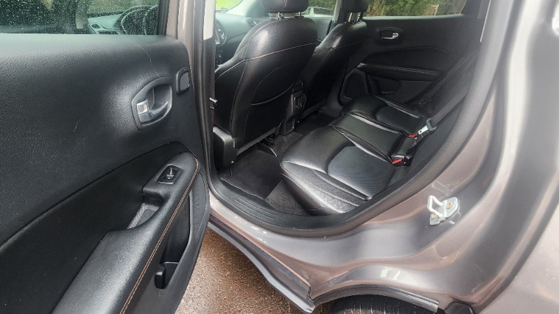 JEEP COMPASS 2.0 16V LONGITUDE 2019/2020 FERNANDO AUTOMÓVEIS | REVENDA DE CARROS ARROIO DO MEIO ARROIO DO MEIO / Carros no Vale JEEP COMPASS 2.0 16V LONGITUDE 2019/2020 FERNANDO AUTOMÓVEIS | REVENDA DE CARROS ARROIO DO MEIO ARROIO DO MEIO / Carros no Vale