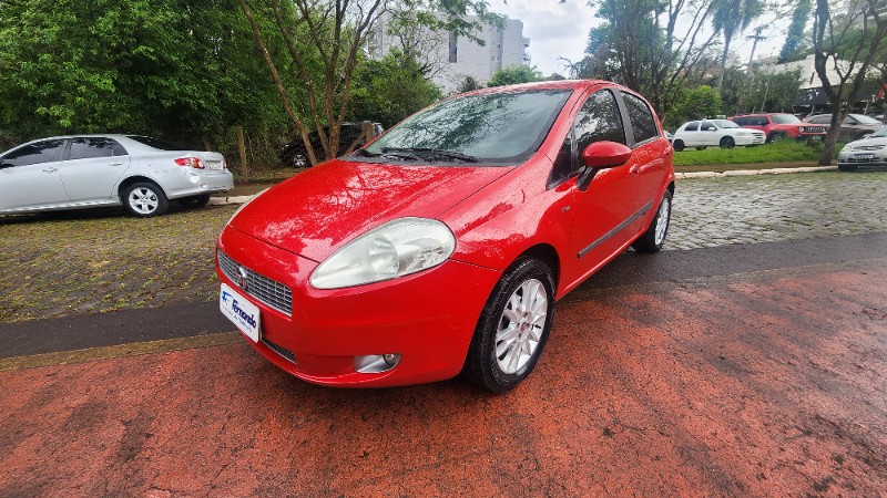 FIAT PUNTO 1.6 ESSENCE 2010/2011 FERNANDO AUTOMÓVEIS | REVENDA DE CARROS ARROIO DO MEIO ARROIO DO MEIO / Carros no Vale